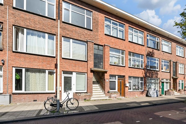 Medium property photo - Hadewichstraat 45, 2531 XX Den Haag